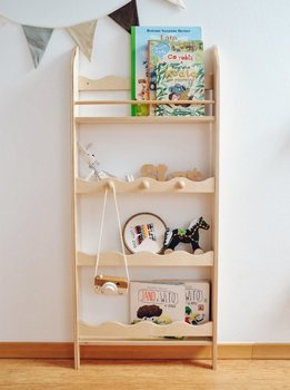 Drewniany regał na książki FALBANKA – półka do pokoju dziecka, naturalna sklejka