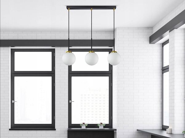 Lampa wisząca czarno-złota mleczne kule 3 źródła światła