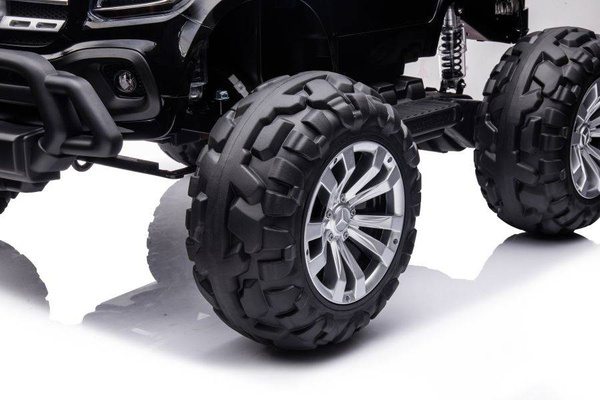 Auto Na Akumulator Mercedes  DK-MT950 4x4 Czarny