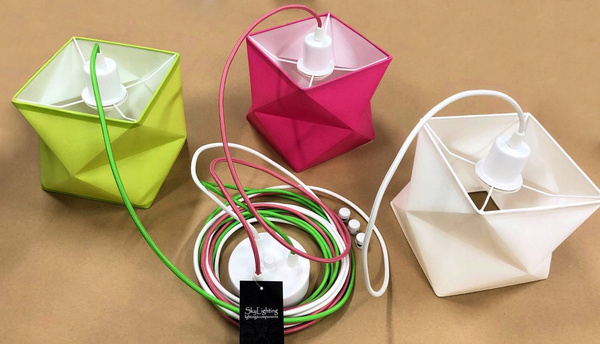 Lampa wisząca do pokoju dziecka typu pająk kolorowa Diament Spyder 3