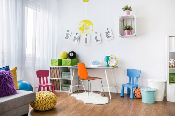 Lampa dla dziewczynki różowa pastel Globus  