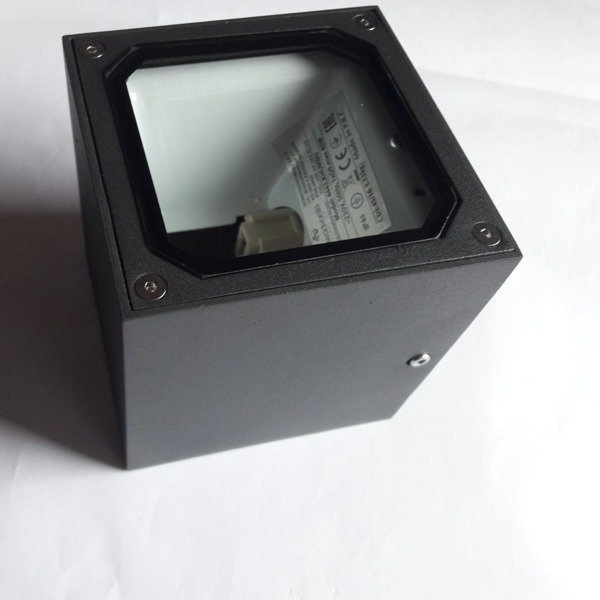 Lampa na elewację KHUMBU kostka 11cm