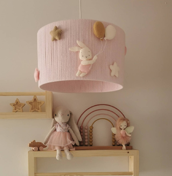 Lampa wisząca do pokoju dziewczynki w stylu Boho Króliczki Różowa 35 cm