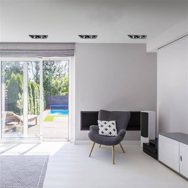 Oprawa Podtynkowa Plaza 2xGU10 AR111 Czarna w nowoczesnym stylu