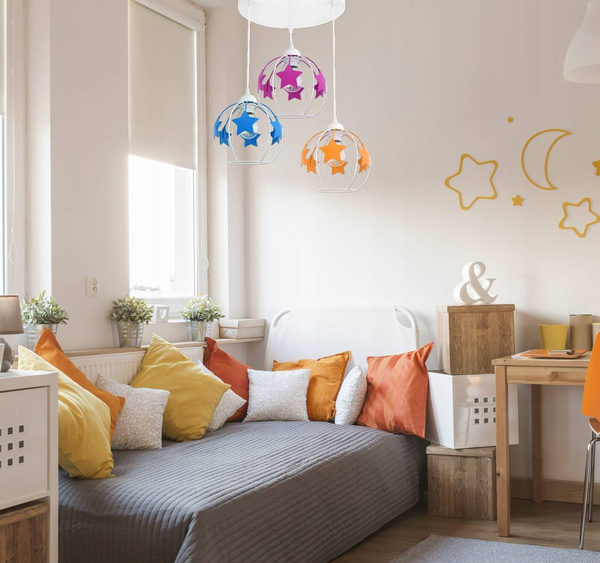 Lampa wisząca  do pokoju dziecięcego kolorowe Gwiazdki 