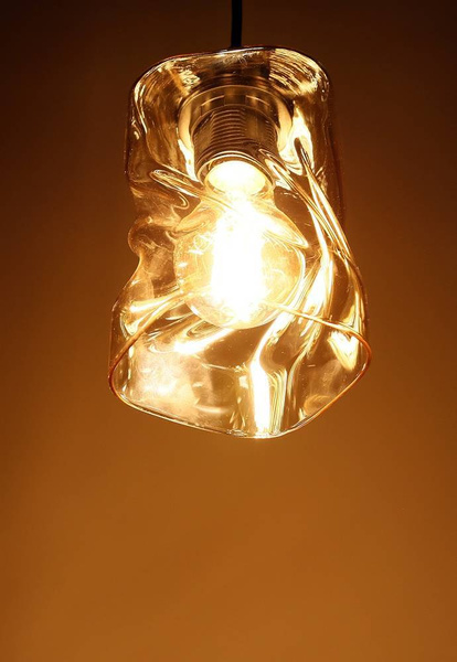 Lampa wisząca szklana czarna/bursztynowa Felis 31-00156
