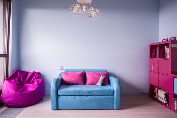 Lampa sufitowa do pokoju dziewczynki różowa w gwiazdki koło 3