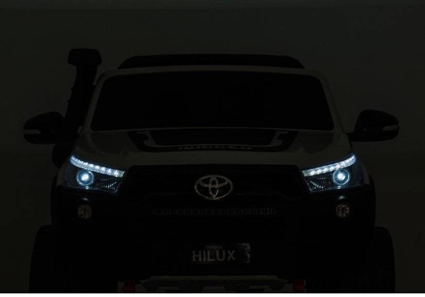 Auto na Akumulator Toyota Hilux Czarny Lakierowany