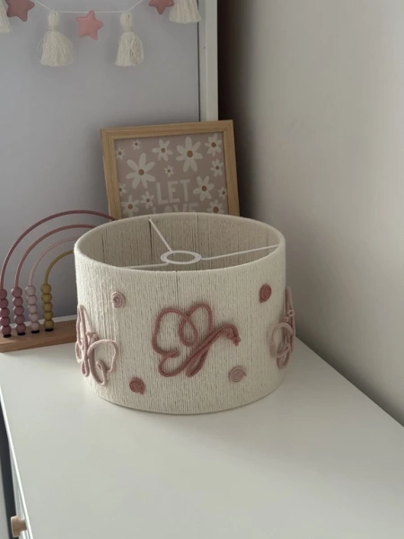 Lampa wisząca do pokoju dziewczynki w stylu boho Motylki średnica 35 cm Led 