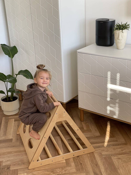 Drewniana drabinka do pokoju dziecięcego , trójkąt wspinaczkowy