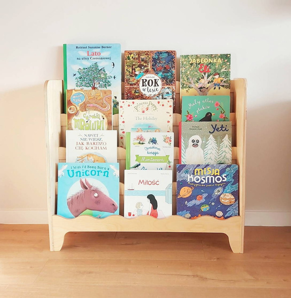 Drewniany regał na książki FALBANKA – naturalna półka Montessori do pokoju dziecka