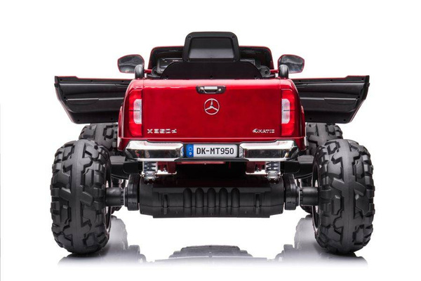 Auto Na Akumulator Mercedes DK-MT950  4x4 Czerwony Lakierowany