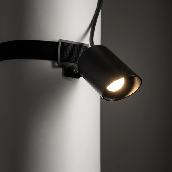 Punktowa lampa przenośna RUMI LED 7W 3000K 320lm dług.100cm wys.9cm IP54 24V | Czarny 11543