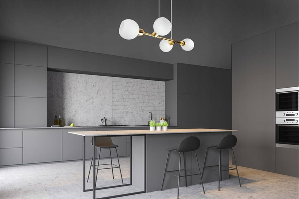 Lampa Wisząca biało-złota mleczne klosze 4 źródła światła
