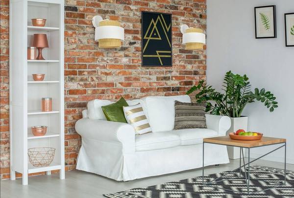 Kinkiet w stylu boho rattanowy biały z włacznikiem łańcuszkowym