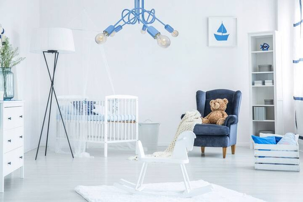 Lampa sufitowa do pokoju dziewczynki biało-różowa Mondo 5 Loft 