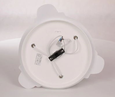 Lampa sufitowa do pokoju dziewczynki biało- różowa Płatek