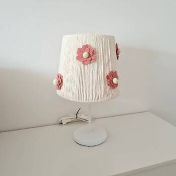 Lampka nocna do pokoju dziecka w stylu Boho Różowe Kwiatki 2