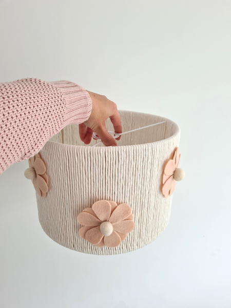 Lampa dla dziewczynki w stylu Boho Kwiaty Nude