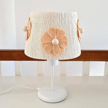 Lampka nocna w stylu Boho Kwiaty Nude