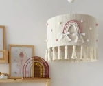 Lampa wisząca do pokoju dziewczynki w stylu Boho Tęcza Pastel Chwosty 35 cm