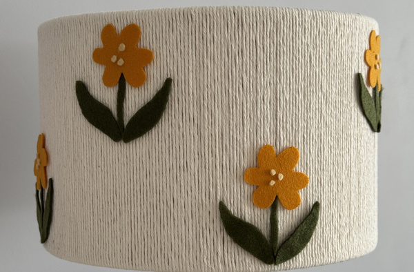 Lampa wisząca do pokoju dziewczynki w stylu boho Wiosenne Kwiaty średnica 35 cm Led 