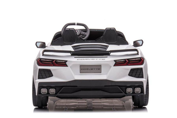 Auto Na Akumulator  Corvette Stingray  TR2203 Białe
