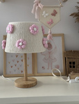 Lampka nocna do pokoju dziewczynki w stylu Boho Kwiatki Różowe