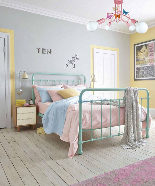 Lampa sufitowa dla dziewczynki różowa z motylkami Tęczowy Zawijas 4xE27 Led