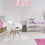 Lampa sufitowa do pokoju dziewczynki różowa w gwiazdki 3xE27