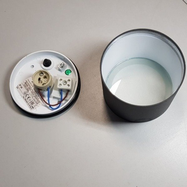 Zewnętrzny spot HEXA graphite tuba GU10