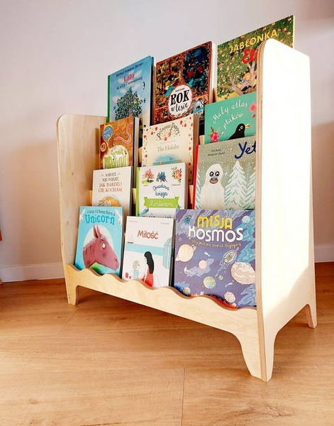 Drewniany regał na książki FALBANKA – naturalna półka Montessori do pokoju dziecka