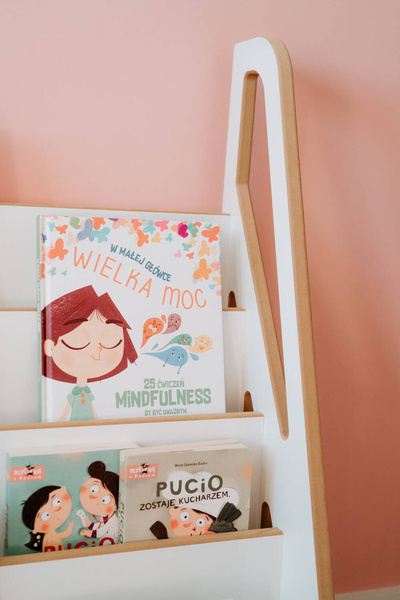 Biblioteczka do pokoju dziecięcego montessori MINI biała